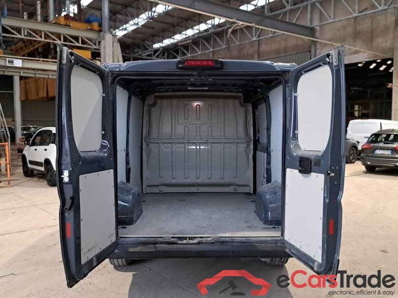 CITROEN JUMPER / 2014 / 4P / FURGONE 30 L1H1 BLUEHDI 120CV #5