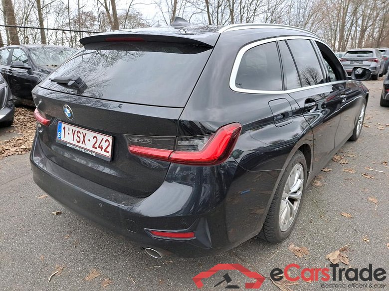 BMW 318d Aut. LED-Xenon Navi Leather KeylessGo Klima PDC ... #3