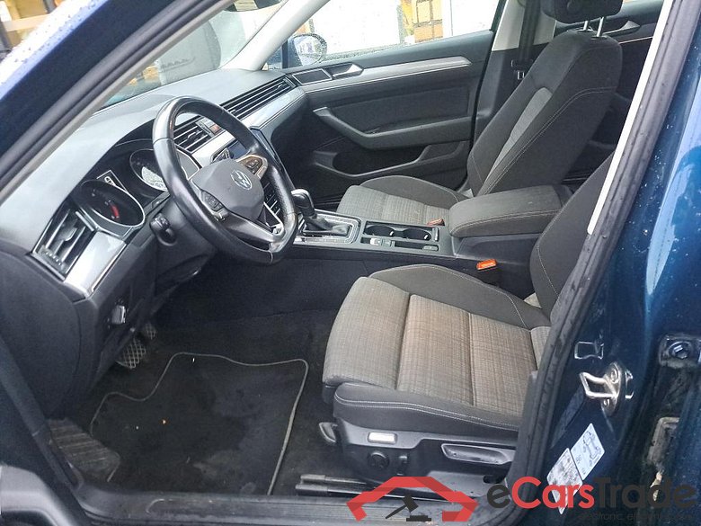 VOLKSWAGEN PASSAT VARIANT DIESEL - 2019 2.0 TDi SCR Style Business DSG #5
