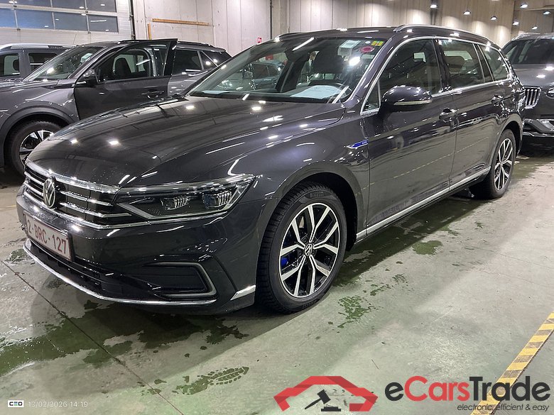 VOLKSWAGEN PASSAT VARIANT 1.4 TSI MSQ VARIANT GTE BUSINESS