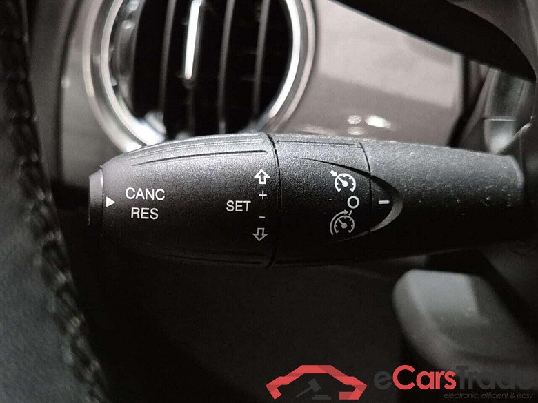 FIAT 500 1.0 Hybrid Club #6