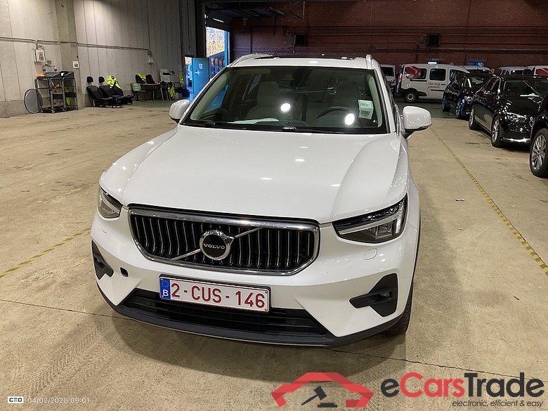 VOLVO XC40 1.5 T4 PHEV ULTIMATE BRIGHT DESIGN DCT #2