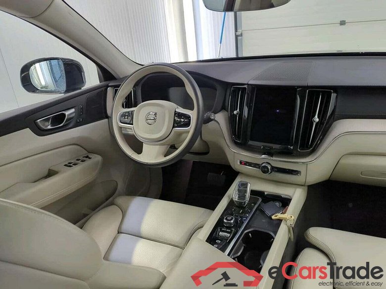 VOLVO XC60 2.0 B5 AWD Inscr. #3