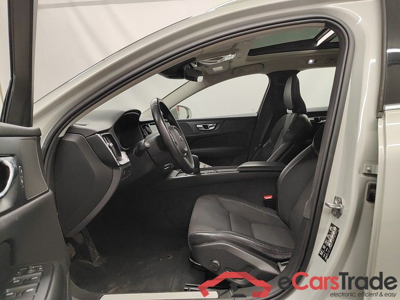 Volvo V60 D3 Momentum Pro 5d #3