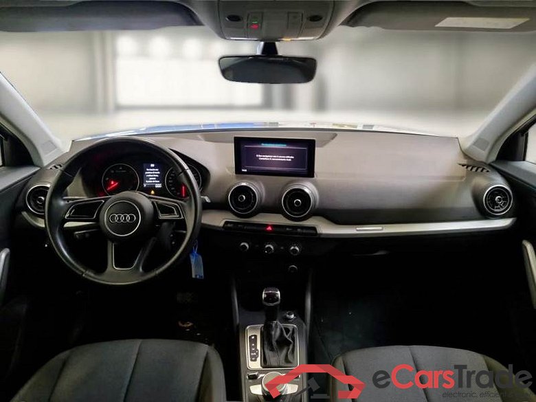 AUDI Q2 / 2020 / 5P / SUV 2.0 35 TDI S TRONIC #3