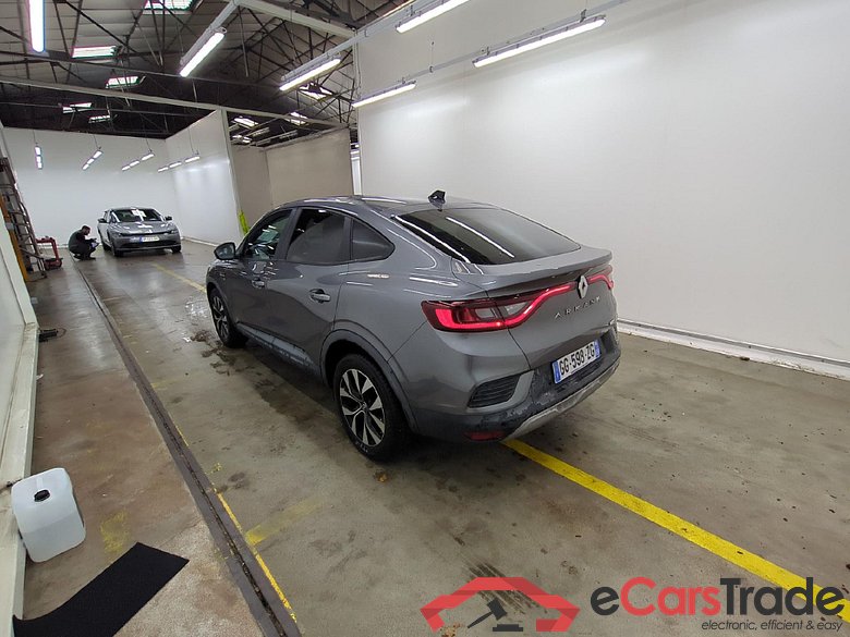 Arkana Business 1.6 E-TECH Hybrid 145CV BVA6 E6d #2