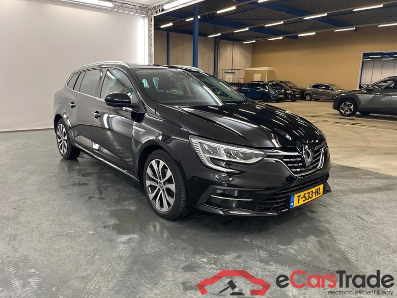 RENAULT MEGANE ESTATE 1.3 TCe 140 Techno #2