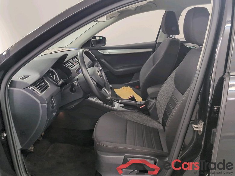 SKODA OCTAVIA COMBI DIESEL - 2017 1.6 CR TDi Ambition #5