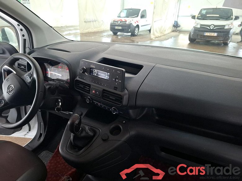 OPEL Combo / 2018 / 4P / Fourgonnette 1.5 diesel 100chL1H1/stand CARGO PACK C #5