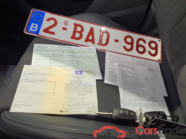 Audi Q3 Sportback 45 TFSI e S tronic S Line 5d #4