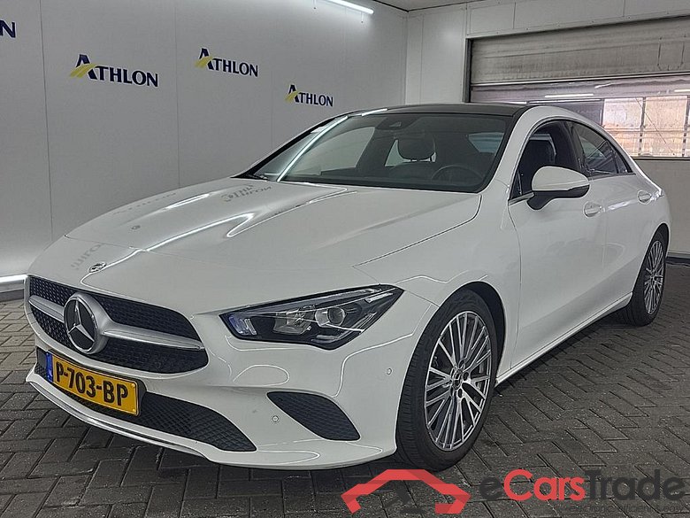 MERCEDES-BENZ CLA CLA 180 DCT Bus. Solution Luxury 4D 100kW