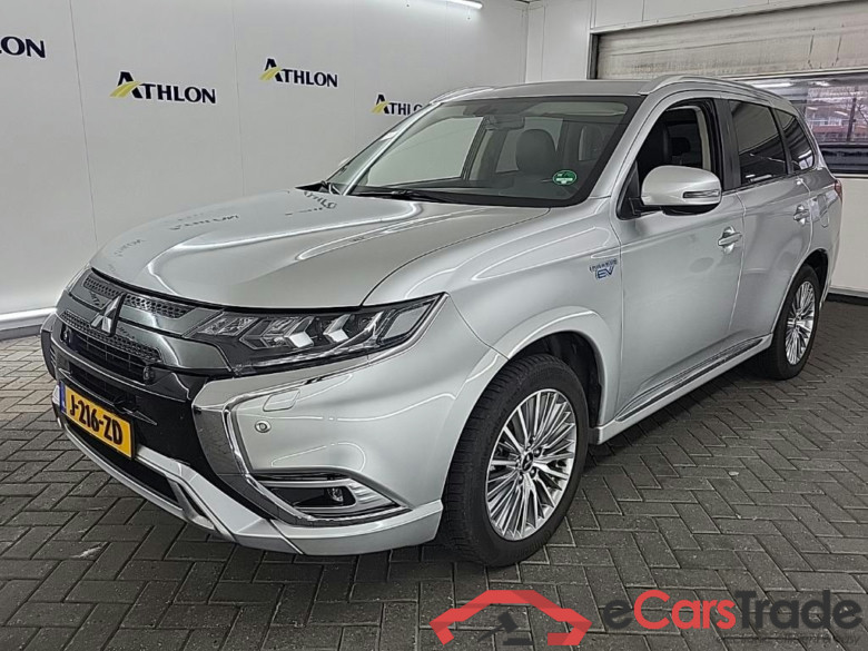 MITSUBISHI Outlander PHEV Intense 5D 165kW #1