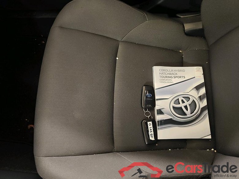 Toyota Corolla Touring Sports 1.8 Hybrid Comfort 5d #4