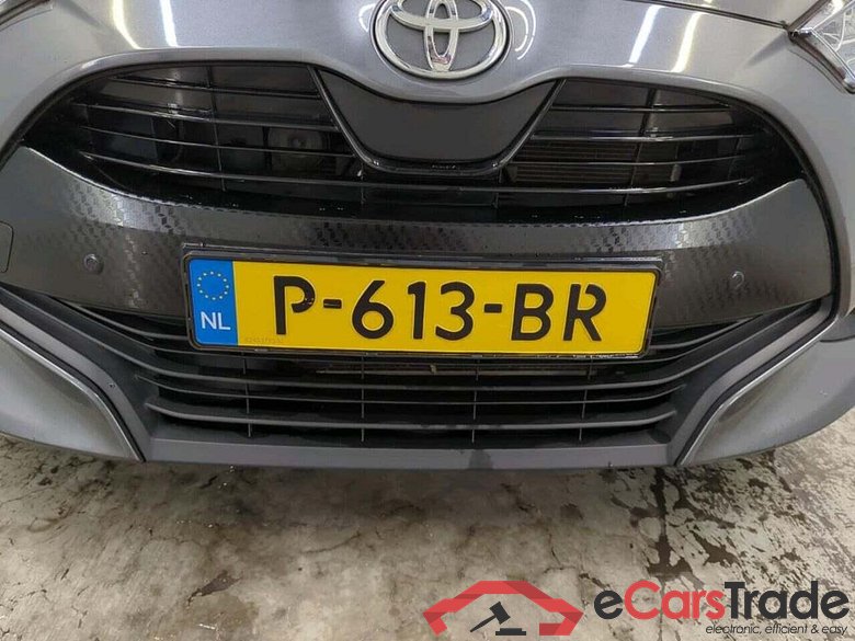 TOYOTA Yaris 1.5 VVT-i Dynamic #4