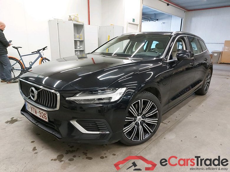 VOLVO - VOL V60 T8 PHEV 392PK 4x4 Geartronic Inscription Pack Xenium With Electric Driver Seat & IntelliSafe Pro & Light & Winter & Versatility & Park Assist & Pilot & Camera   * HYBRID * #1