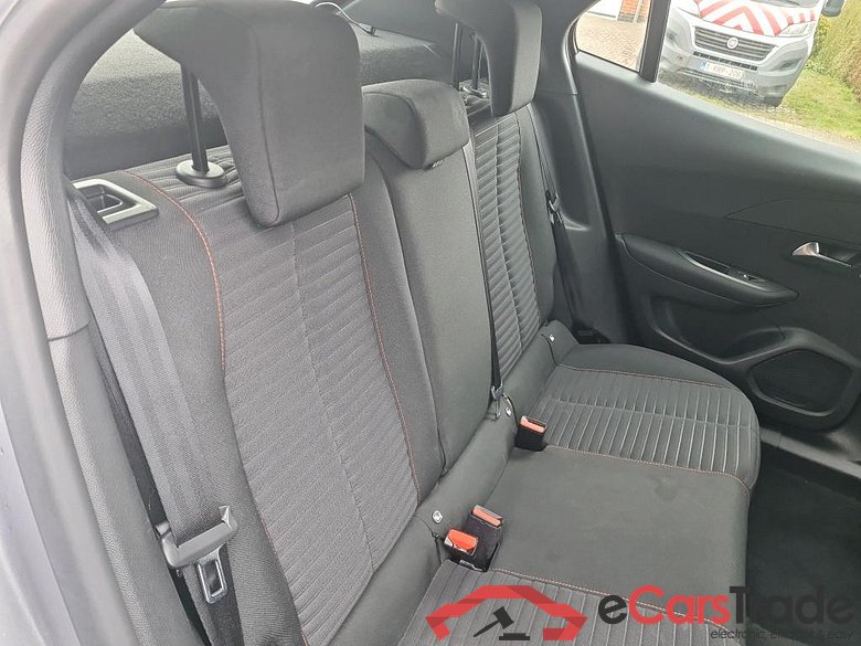 PEUGEOT 2008 1.2 PURETECH 96KW S-S AUTO ACTIVE #6