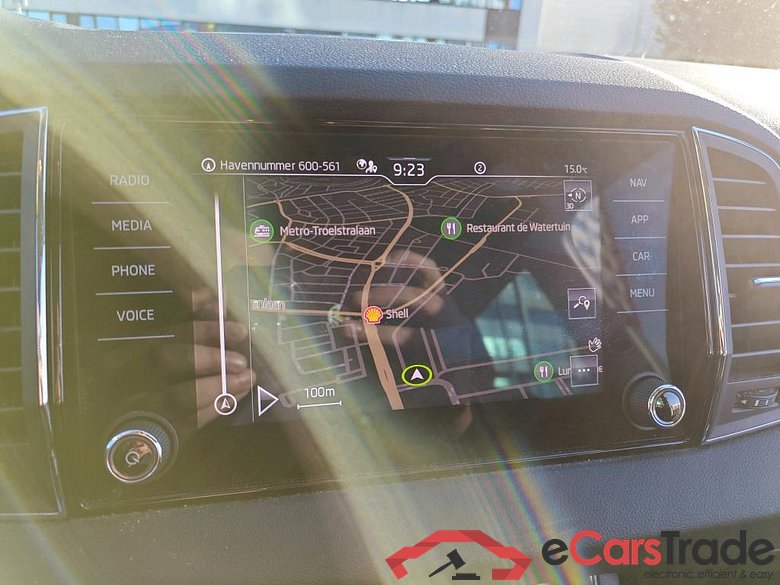 SKODA Karoq 110 kW #2