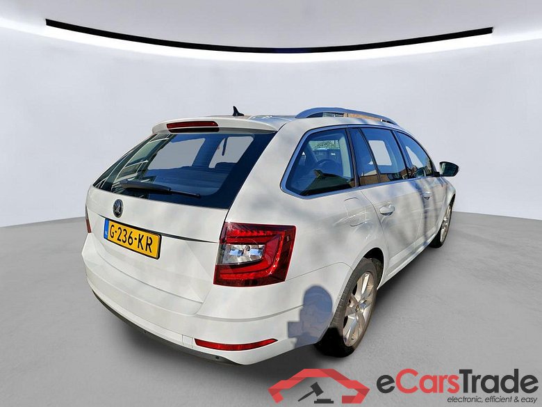 SKODA Octavia Combi 85 kW #5