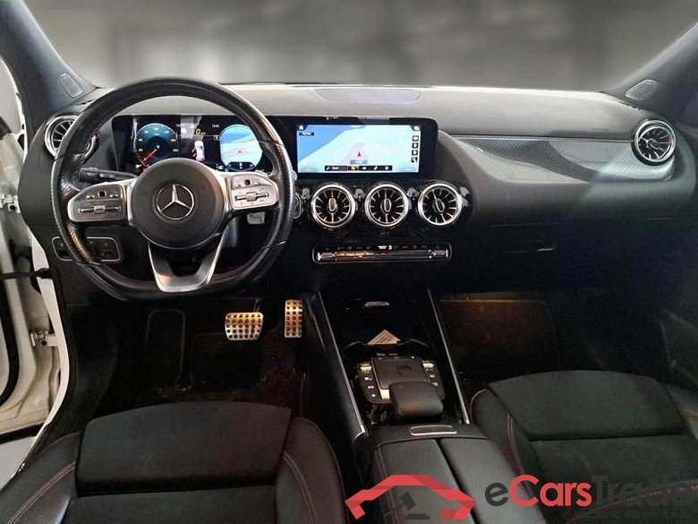 MERCEDES-BENZ GLA / 2020 / 5P / CROSSOVER GLA 200 D AUTOMATIC PREMIUM #3