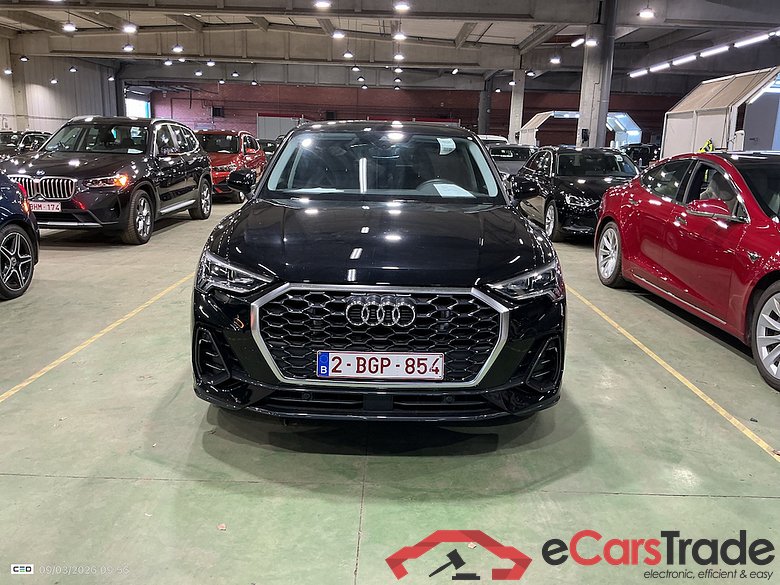 AUDI Q3 Sportback 1.4 45 TFSI E S TRONIC #2