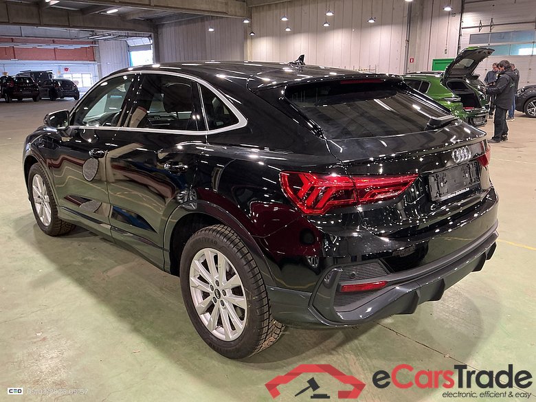 AUDI Q3 Sportback 1.4 45 TFSI E S TRONIC #3