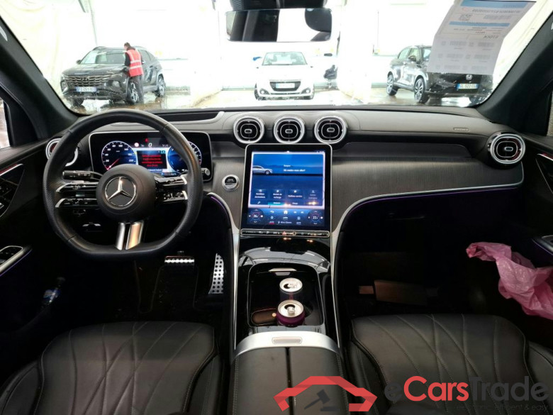 MERCEDES-BENZ GLC / 2022 / 5P / SUV GLC 400 e AMG Line 4MATIC #5