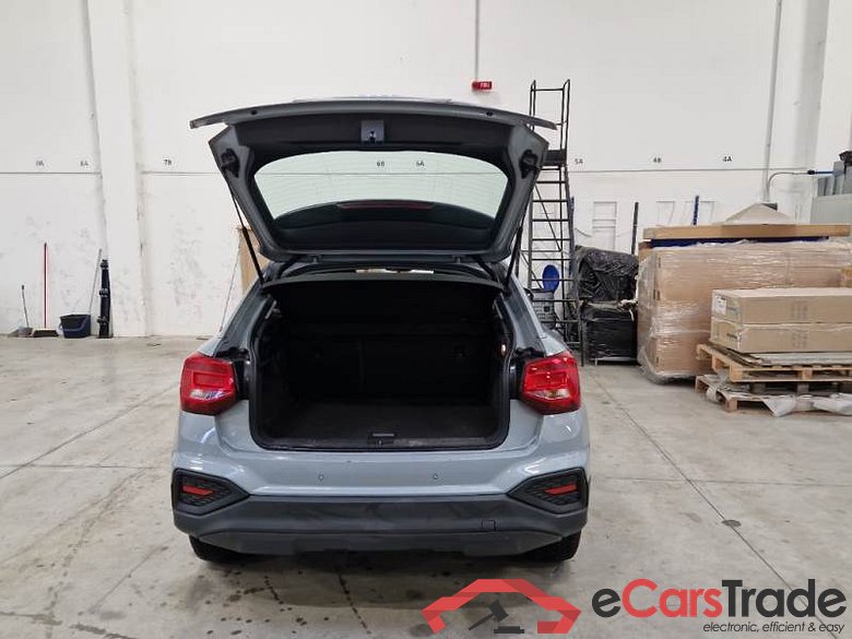 AUDI Q2 / 2020 / 5P / SUV 2.0 30 TDI BUSINESS S TRONIC #5