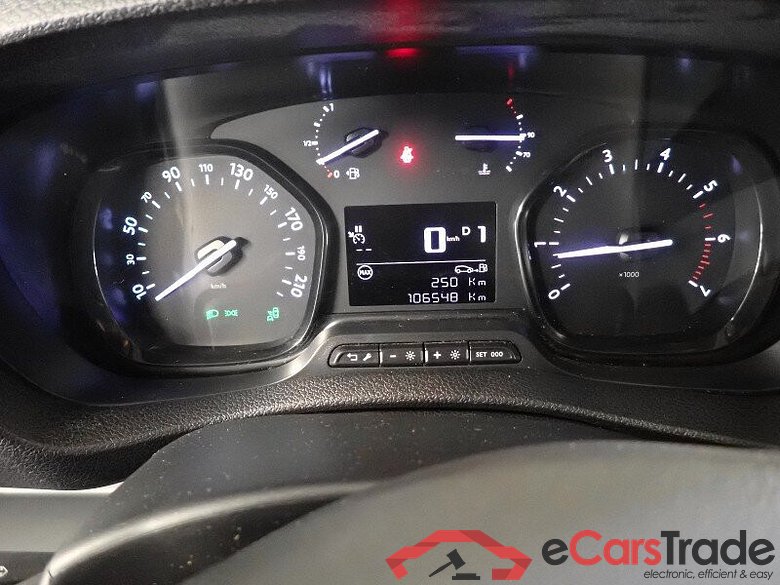 Citroën Jumpy Kasten (05.2016->) DE - Ka4 2.0 BlueHDi 180 FAP EU6d, Driver XL-L3H1 (EURO 6d), 2020 - 2022 #6