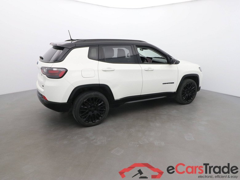 Jeep Compass S 1.3L Turbo T4 240 hp Plug-in Hybrid (4xe) #4