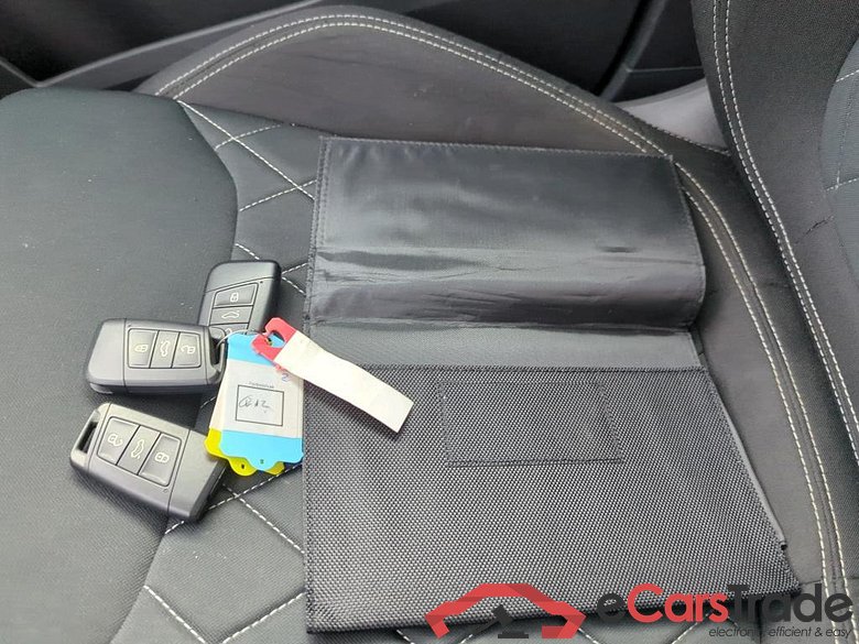 SKODA Karoq 110 kW #6