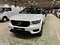 preview Volvo XC40 #1