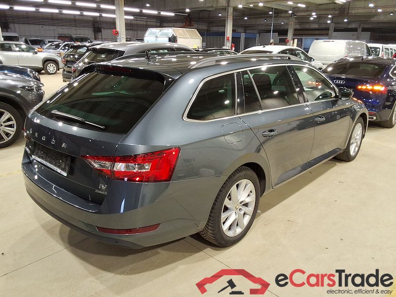 SKODA SUPERB COMBI 1.4 TSI PHEV 160KW DSG6 AMBITION #4