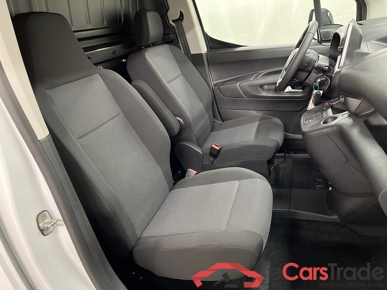 Citroen e-Berlingo Van 50 kWh 50 kWh (101 kW) Electric #5