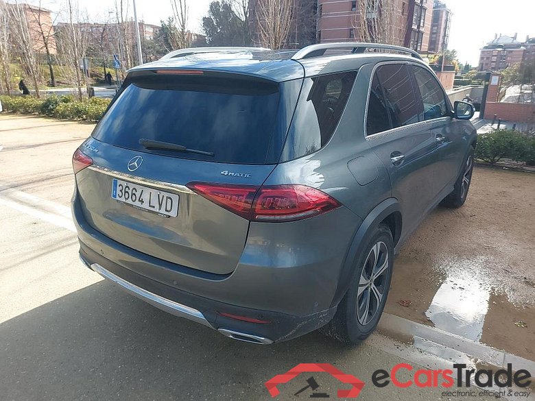 MERCEDES-BENZ GLE / 2018 / 5P / todoterreno GLE 350 de 4MATIC (Híbrido Enchufable) #2