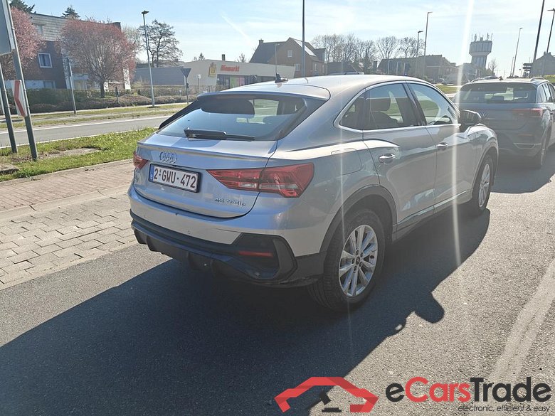 AUDI Q3 Sportback PHEV Audi Q3 Sportback Attraction 45 TFSI e  180(245) kW(pk) S tronic #4