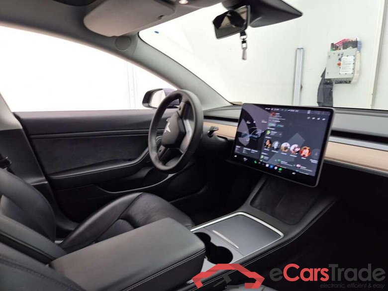 Tesla Model 3 Standard RWD Plus 60 kWh #3