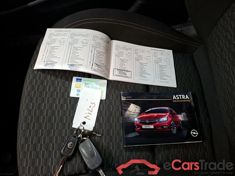 OPEL Astra Sports Tourer 77 kW #6