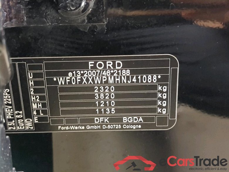 Kuga Plug-In Hybrid ST-Line X 2.5 165KW ATV E6d #4