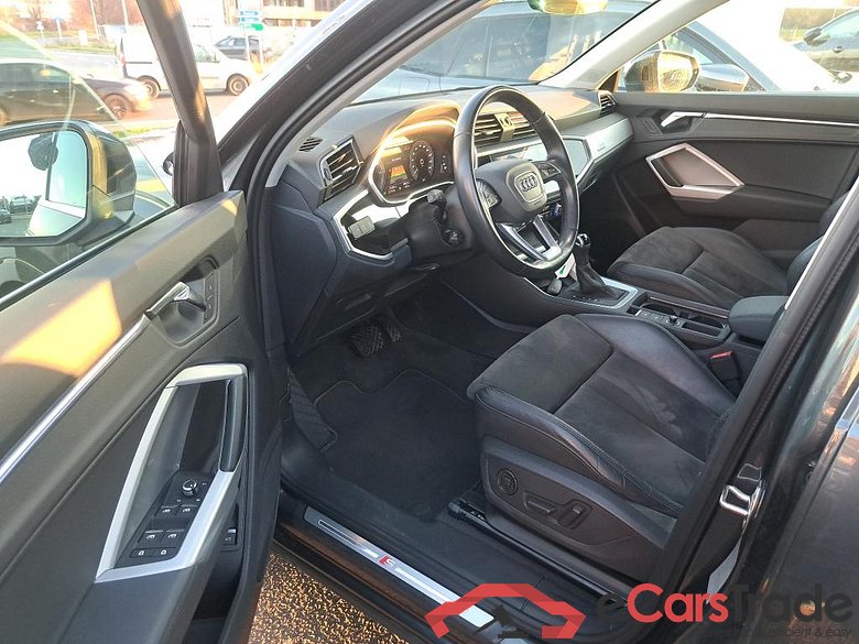 AUDI Q3 1.4 45 TFSI E S TRONIC S LINE #5