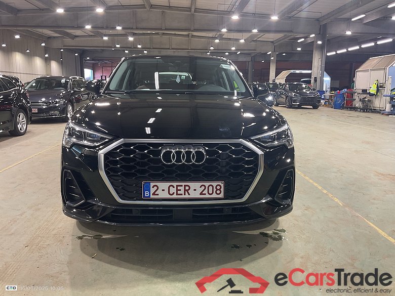 AUDI Q3 Sportback 1.4 45 TFSI E S TRONIC #2