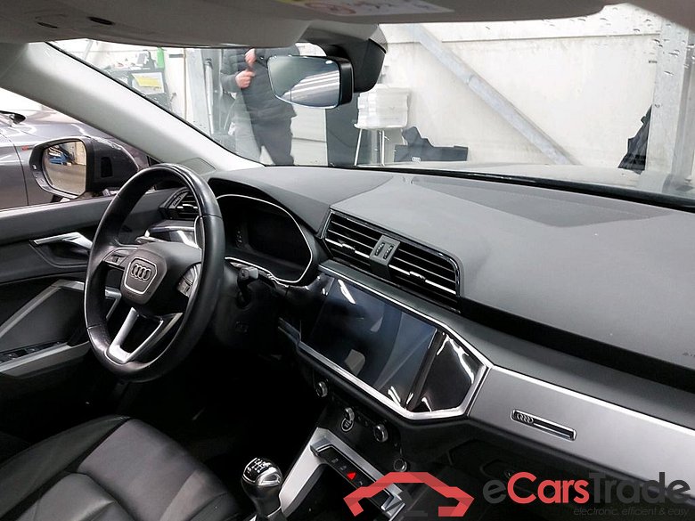 AUDI - AUD Q3 35 TFSI 150PK Pack Business Plus * PETROL * #3