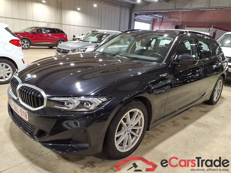 BMW 3 SERIES TOURING 2.0 318D (100KW) TOURING