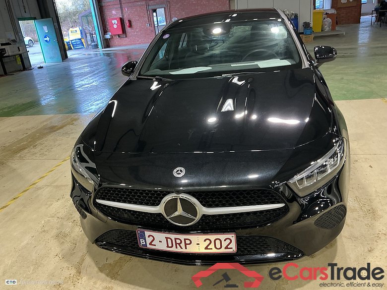 MERCEDES-BENZ A-CLASS LIMOUSINE 1.3 A 250 E BUSINESS SOLUTION DCT #2