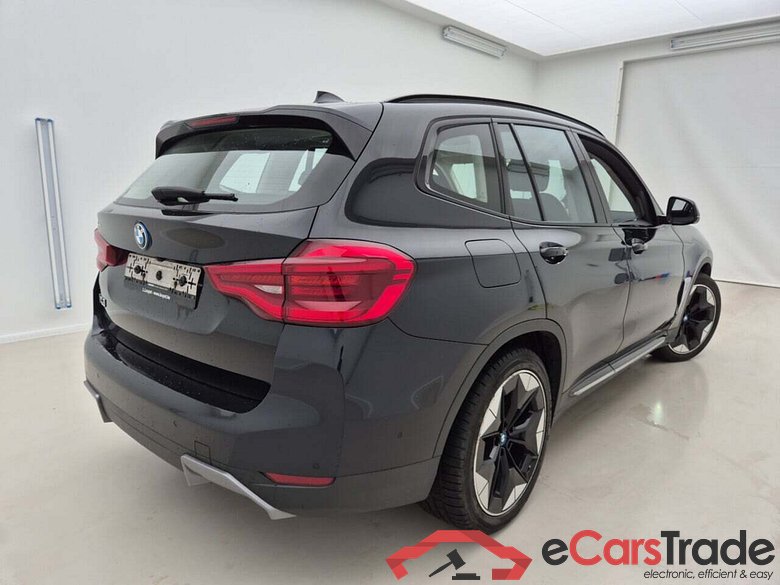 BMW IX3 #2