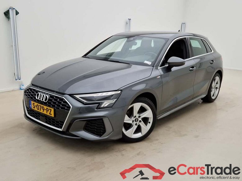AUDI A3 Sportback 30 TFSI S edition #1