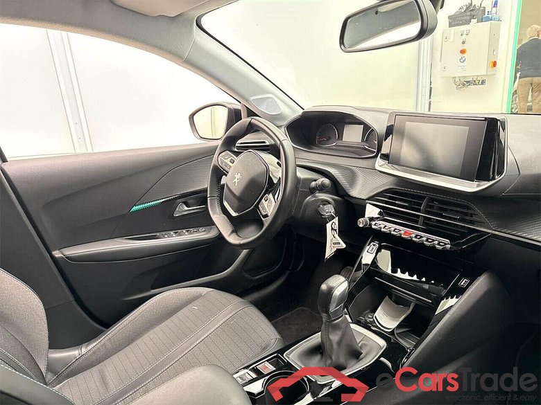 PEUGEOT 208 1.2 PT Allure #3