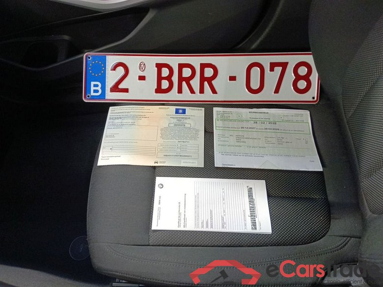 BMW 3 Reeks Berline 318dA (110 kW) 4d #4