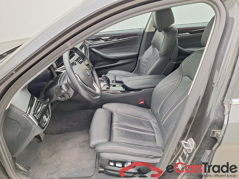 BMW, 5-serie FL'20, BMW 5 Reeks Berline 518d 110kW Aut. 4d #3