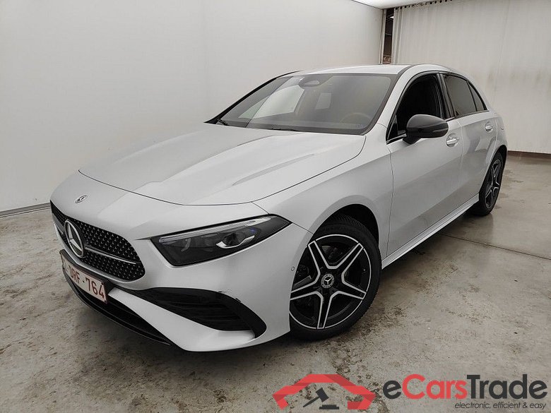 Mercedes-Benz A-Klasse A 250 e AMG Line 5d
