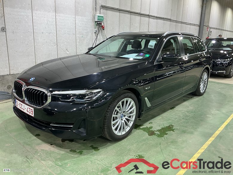 BMW 5-serie 2.0 530E 200KW XDRIVE AUTO TOURING